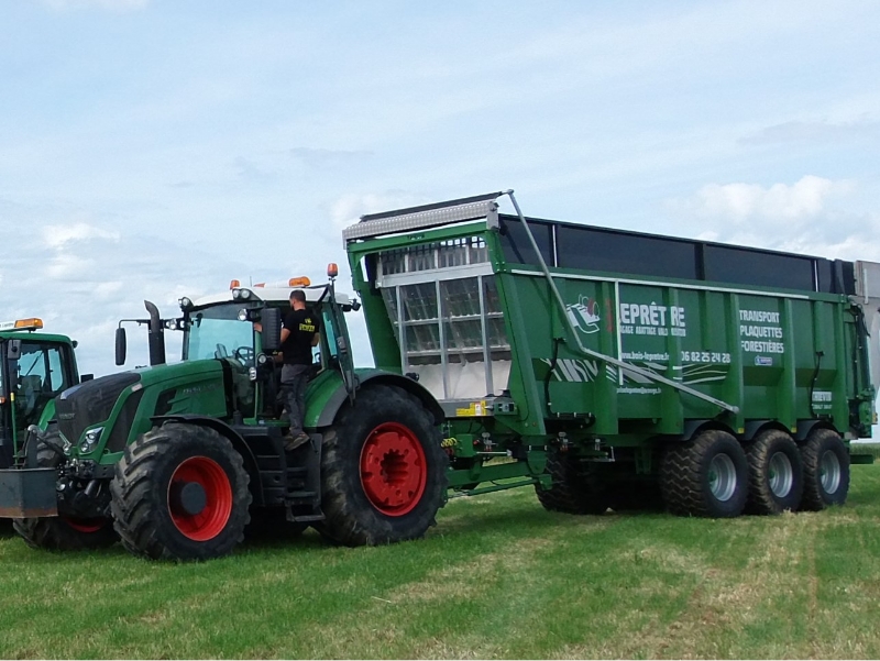 LEPRETRE JEAN CHARLES Copeaux De Bois 2022 05 18 11.00.48 InPixio 244