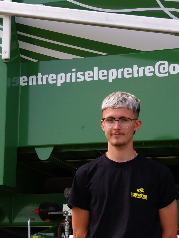 LEPRETRE JEAN CHARLES Copeaux De Bois 2022 05 18 11.09.37 261